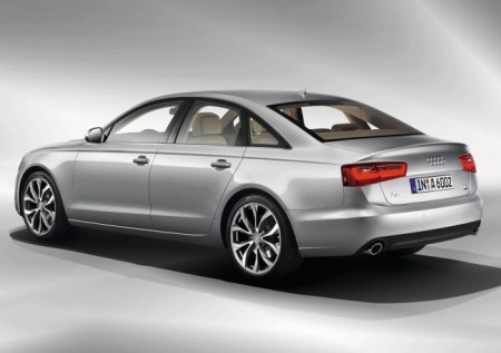 Audi A6 (C7): вид сзади