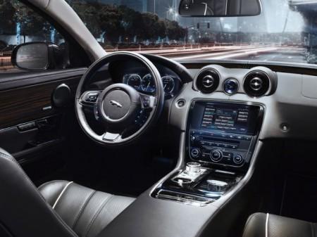 Jaguar XJ 2014: салон