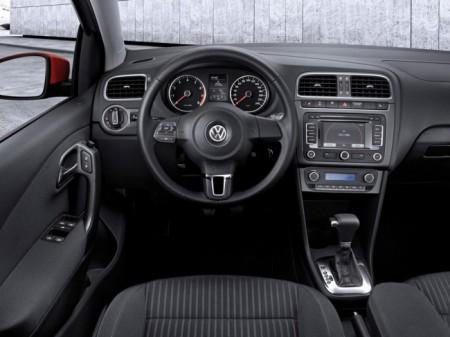 Volkswagen Polo 5: салон