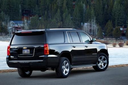 Chevrolet Tahoe 4: вид сзади