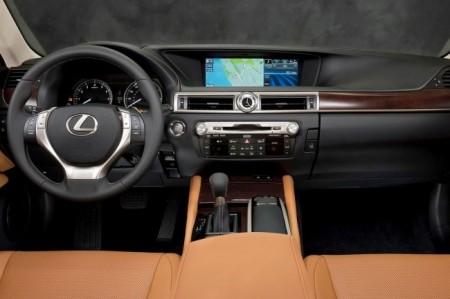 Lexus GS L10: салон