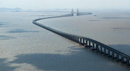 Большой трансокеанский мост над заливом Ханчжоувань, Китай