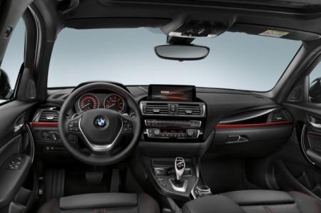 BMW 1-Series 2016 салон