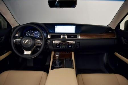 Lexus GS 2016 - салон
