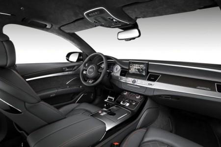 салон Audi S8 plus