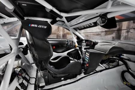 BMW M6 GT3 - салон