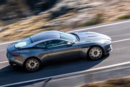 новый Aston Martin DB11 2016