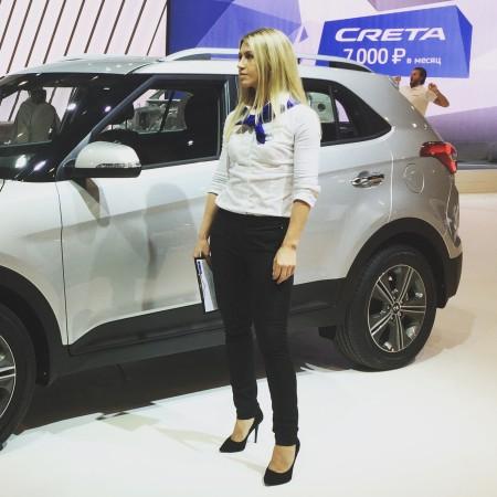 Девушка Hyundai Creta ММАС 2016