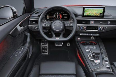Audi S5 Cabriolet 2 - салон