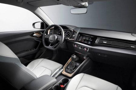 Audi A1 Sportback 2019 - салон
