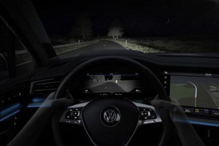 Volkswagen Touareg 2019 - камера ночного видения