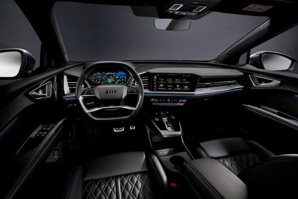 Audi Q4 e-tron - интерьер