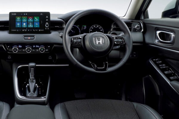 Honda HR-V 3 поколения - салон